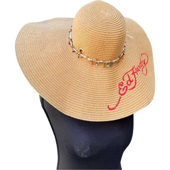 Ed Hardy Beige Sun Hat with Red Script - Picture 2 of 10